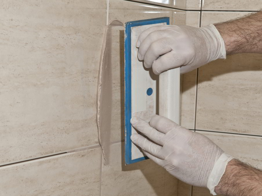 Škárovanie obkladu